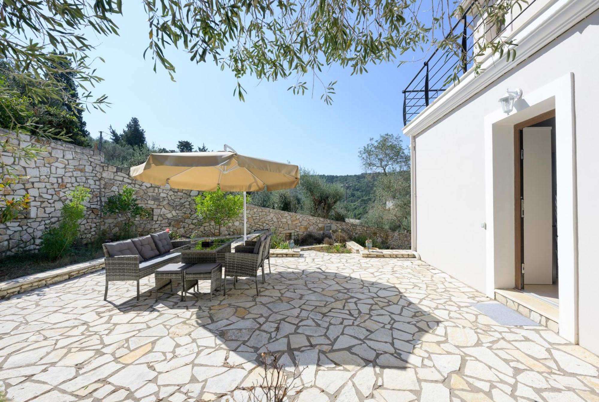 Villa Bougarini Haven Family Villa Rock Pool Oasis Ιερομόναχος Εξωτερικό φωτογραφία