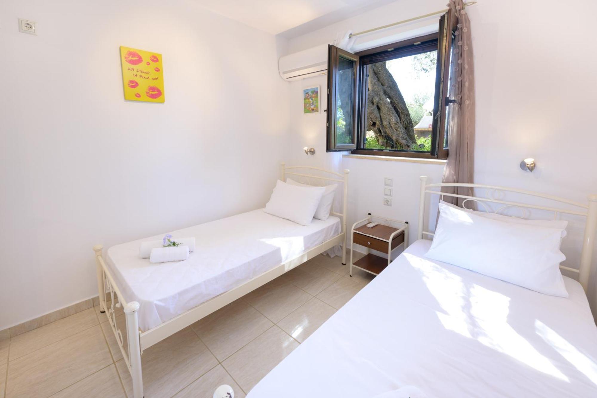 Villa Bougarini Haven Family Villa Rock Pool Oasis Ιερομόναχος Εξωτερικό φωτογραφία