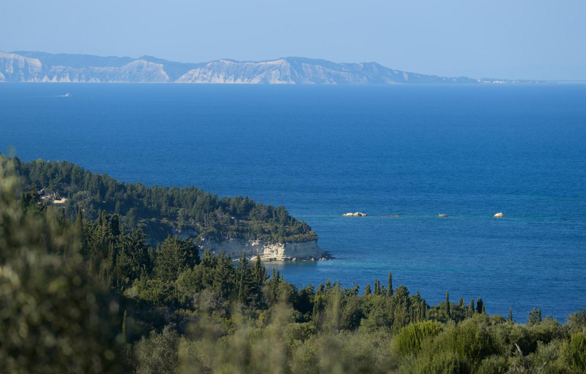 Villa Bougarini Haven Family Villa Rock Pool Oasis Ιερομόναχος Εξωτερικό φωτογραφία