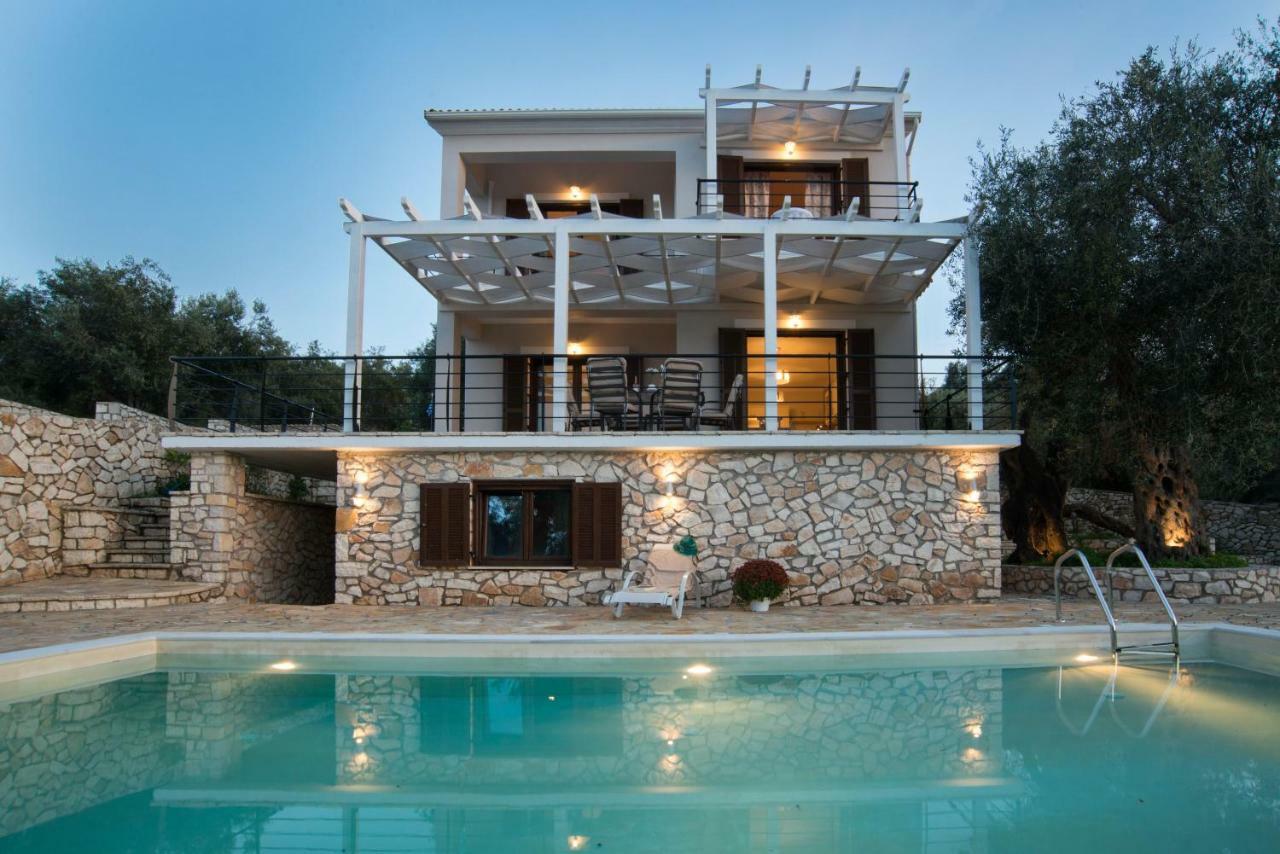 Villa Bougarini Haven Family Villa Rock Pool Oasis Ιερομόναχος Εξωτερικό φωτογραφία