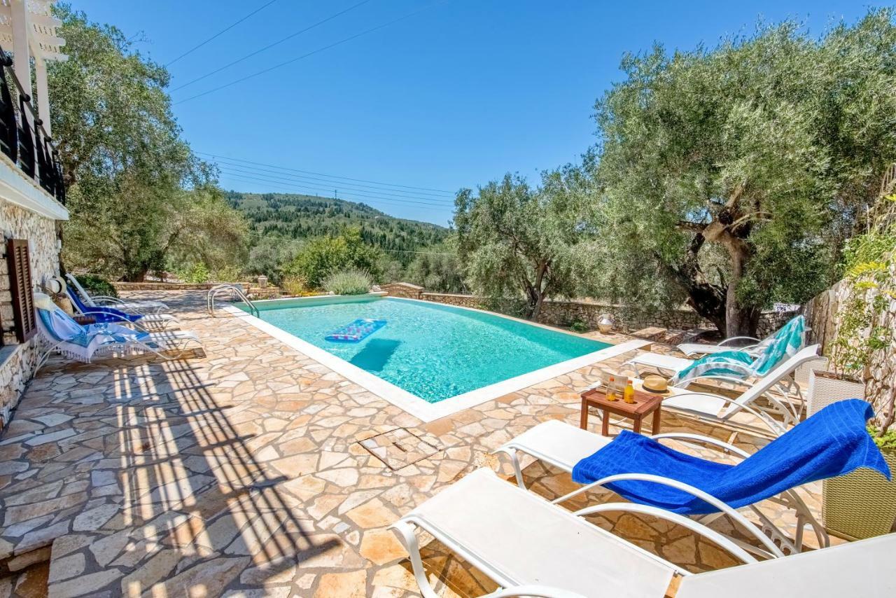 Villa Bougarini Haven Family Villa Rock Pool Oasis Ιερομόναχος Εξωτερικό φωτογραφία
