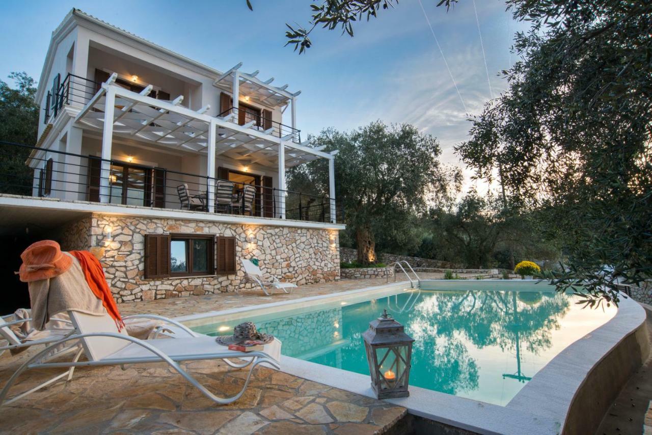 Villa Bougarini Haven Family Villa Rock Pool Oasis Ιερομόναχος Εξωτερικό φωτογραφία